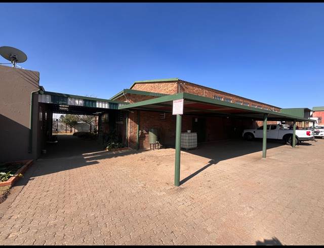 140M² BUSINESS TO LET IN VULCANIA